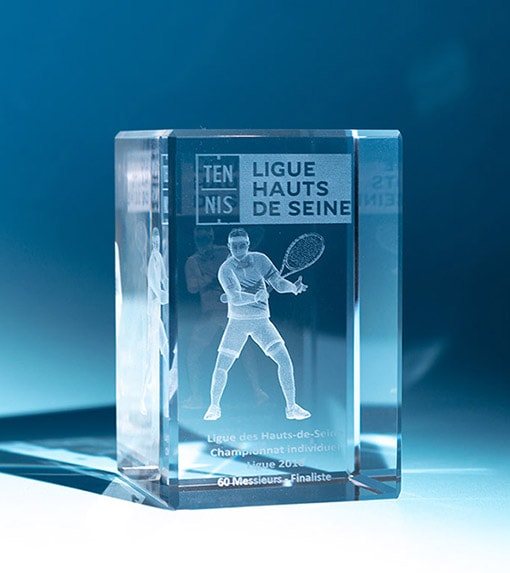 Trophée sportif en verre
